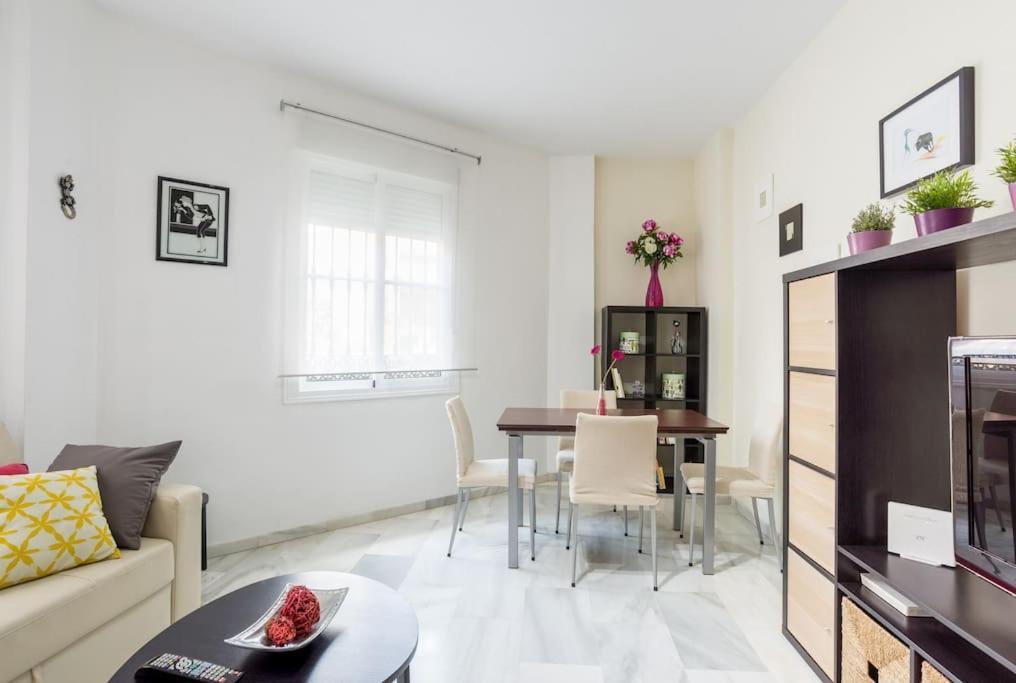 Bright, Quiet And Nice Ground Floor In The Center Malaga Zewnętrze zdjęcie