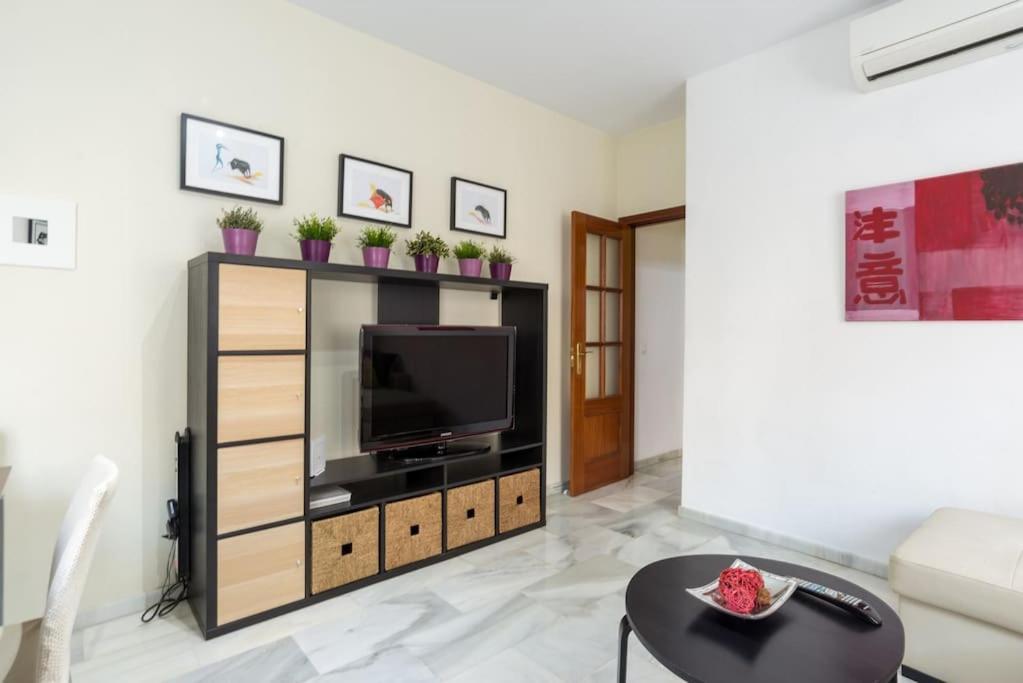 Bright, Quiet And Nice Ground Floor In The Center Malaga Zewnętrze zdjęcie