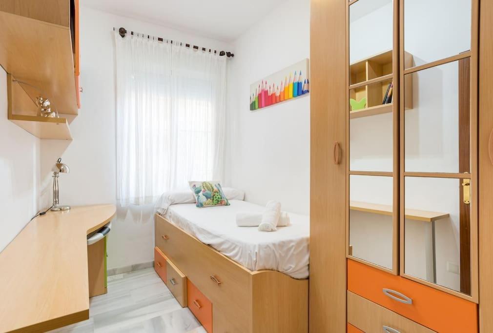 Bright, Quiet And Nice Ground Floor In The Center Malaga Zewnętrze zdjęcie
