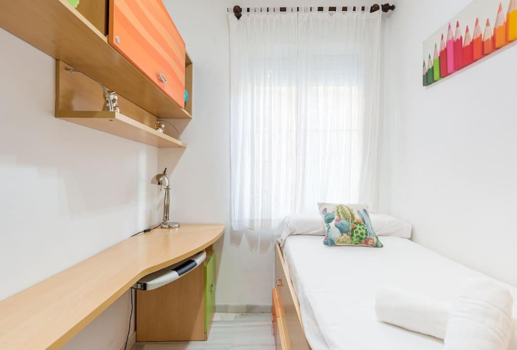 Bright, Quiet And Nice Ground Floor In The Center Malaga Zewnętrze zdjęcie